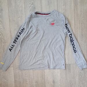 Hershel/New Balance Longsleeve